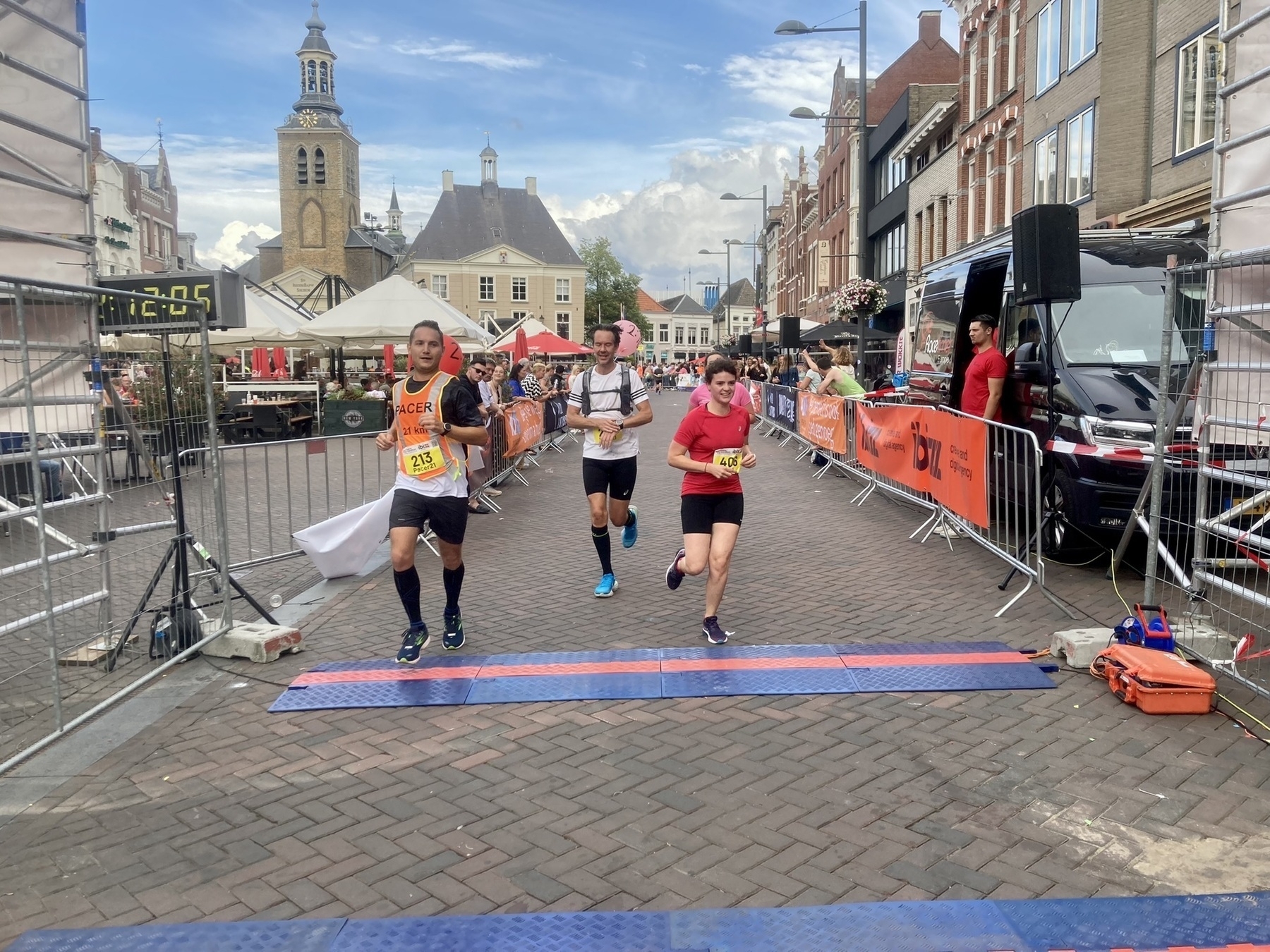 Roosendaal 2u10' pacers voor de halve marathon